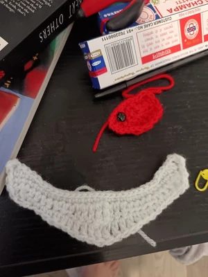 Creepy mouth and eye
