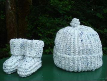 Simply Single Crochet Baby Set - PA-302