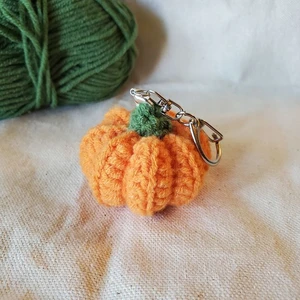click to see Pumpkin keychain