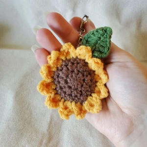 click to see Sunflower Keychain