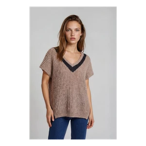 V NECK SLIP OVER