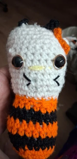 The Hello Kitty Bumblebee Hybrid