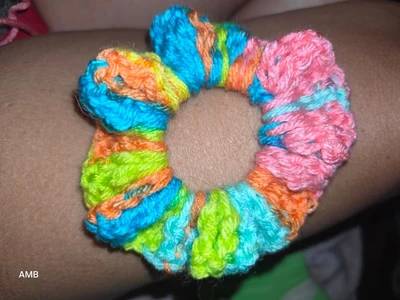 Scrunchie Pony tail holder