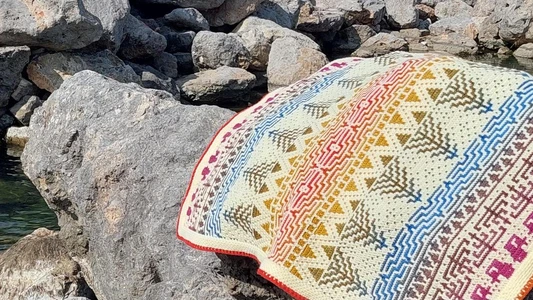 ECHO OF WINTER. Mirror Mosaic Crochet Blanket Pattern