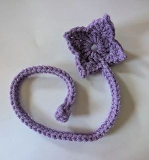 4-Petaled Flower Bookmark