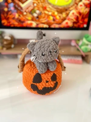 Crochet Pumpkin Cat Pattern