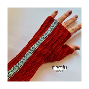 Cool star-striped wrist warmers