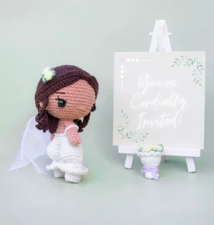 \'REAR\' COMES THE BRIDE