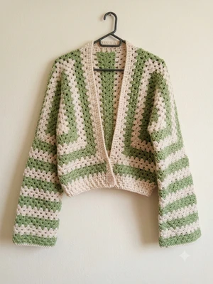 Granny hexagon cardigan-sage and cream striped