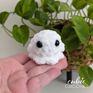 Tiny Ghost