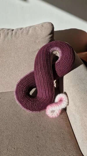 Infinity Cushion/Throw Pillow Written Crochet Pattern