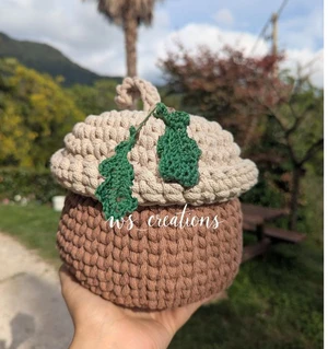 Acorn Crochet Pattern | Easy Autumn Amigurumi & Fall Decoration