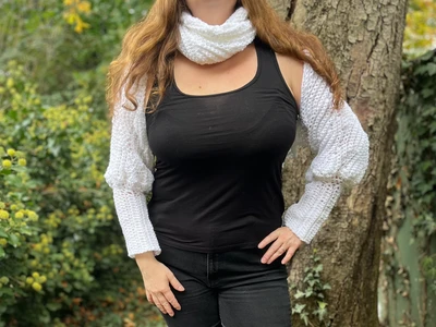 Sleeve Scarf \
