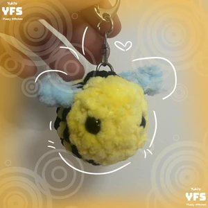 Little bee keychain!