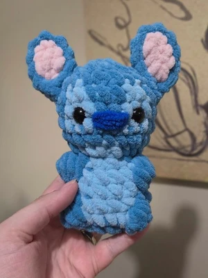 Mini Blue Alien