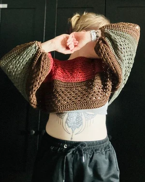 Easy Peasy Granny cropped Pullover