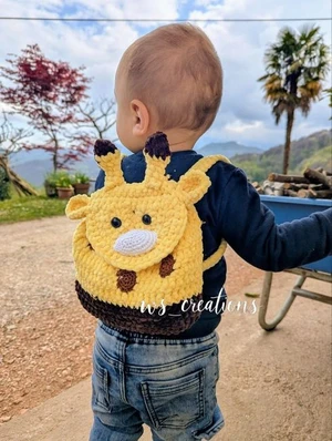 Giraffe Backpack - Crochet Toddler & Kids Animal Bag Pattern