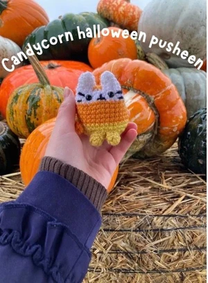 Candycorn Pusheen cat