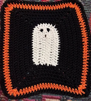 Halloween ghost grannie square washcloth