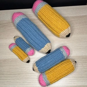 Handmade Pencil Pet Toy Knitting Pattern