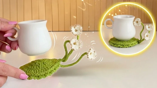 Crochet Daisy Flower Coaster  | This Coaster MOVES!