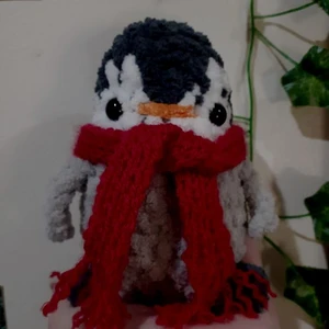 Penguin Toy Scarf