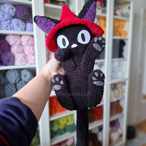 Witchy black cat