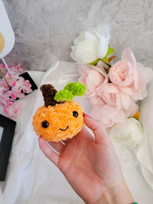 15 minutes, beginner friendly cute pumpkin crochet pattern