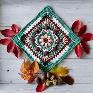 Bright crochet granny square | Vibrant Textures Crochet Granny Square