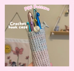 Crochet hook case