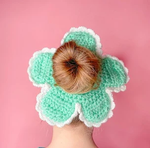 Flower Scrunchie