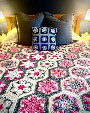 Star Flower Crochet Baby Blanket | Crochet Hexagon Baby Blanket