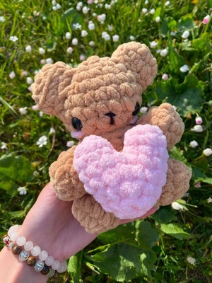 Baby bear with heart