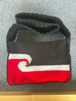 Tino rangatiratanga bag