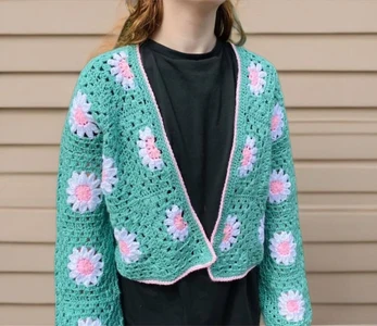 DAISY CROCHET CARDIGAN