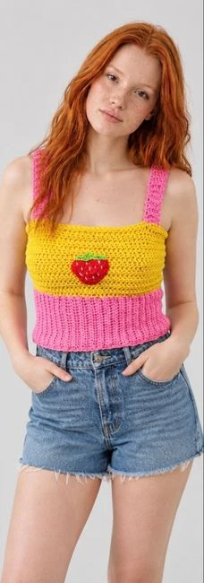 SUMMER STRAWBERRY CROCHET TOP