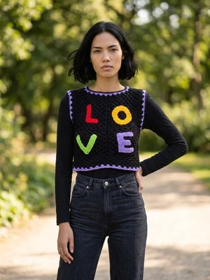 LOVE CROCHET TANK TOP
