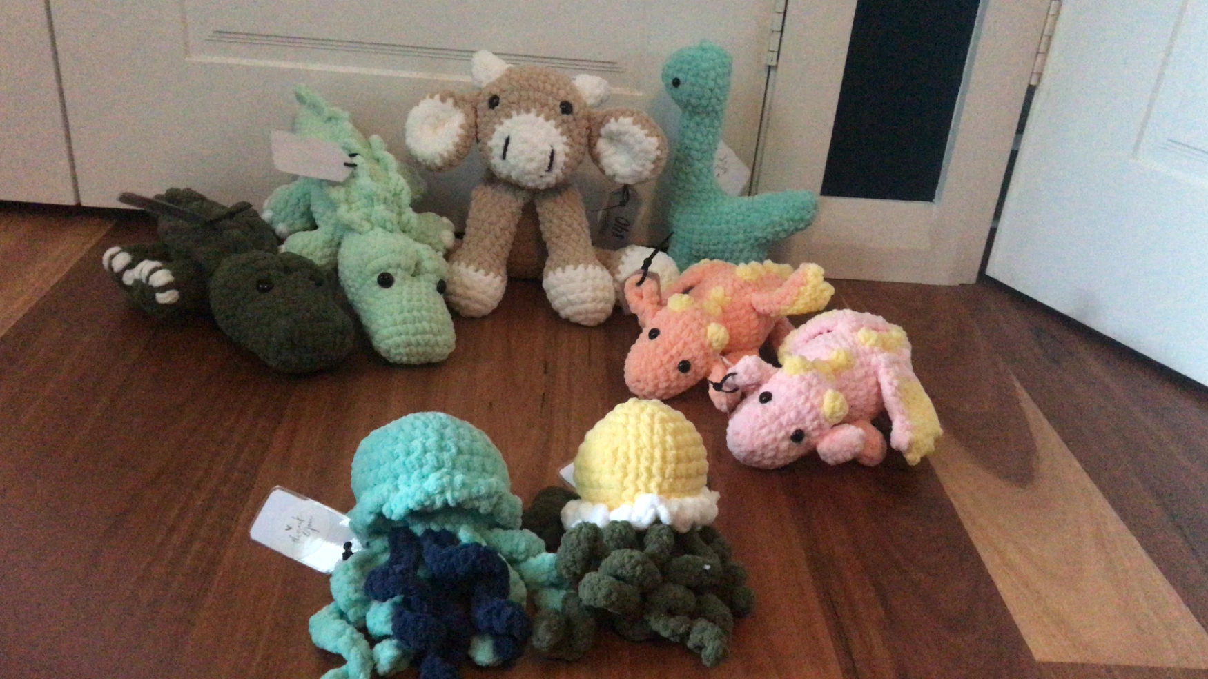 Crochet by J shop banner
