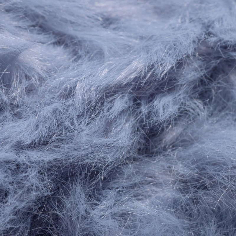 Ribblr Floofy Pelt - White Light Blue